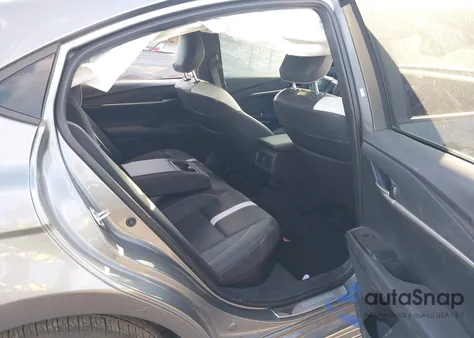 2025 Toyota Camry Se z USA, uszkodzony, nr VIN 4T1DAACK0SU583078